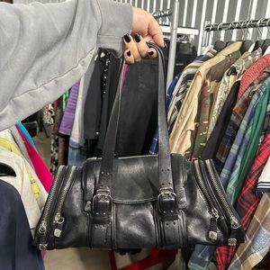 ❌ sold - cole haan